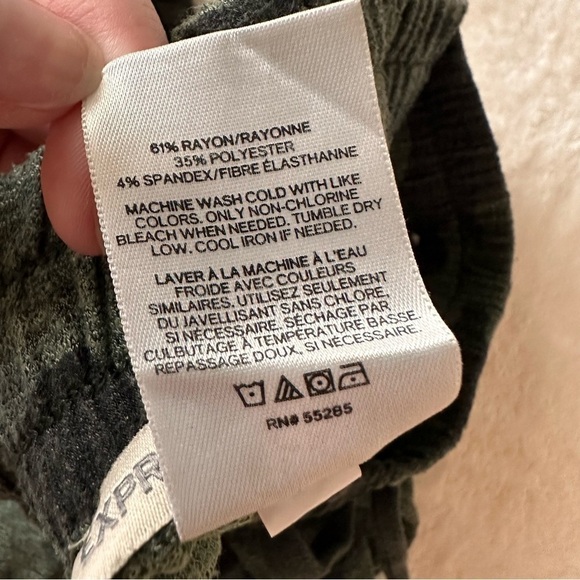 Express One Eleven Camo Ripped Terry Joggers - Picture 14 of 14